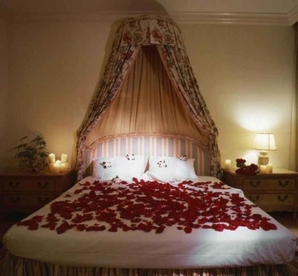 Романтика В Спальне