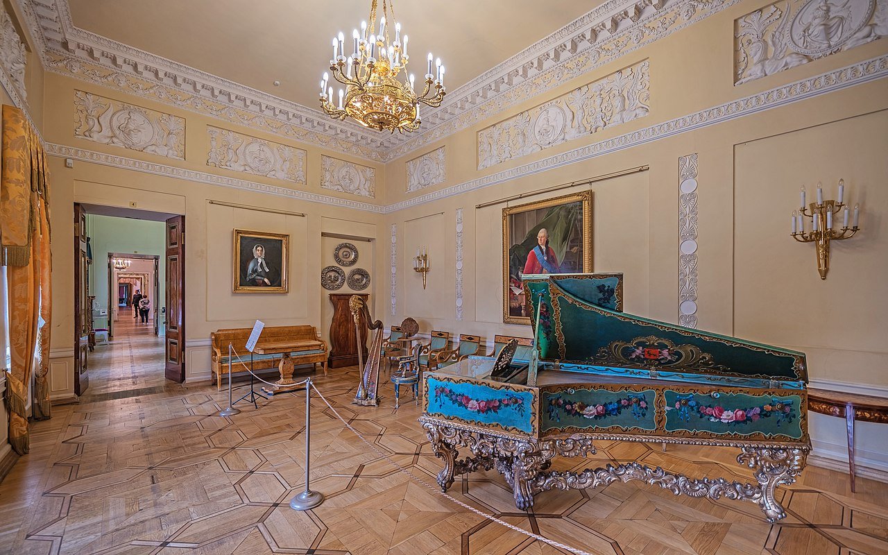 Дворец графов Шереметевых в Санкт-Петербурге