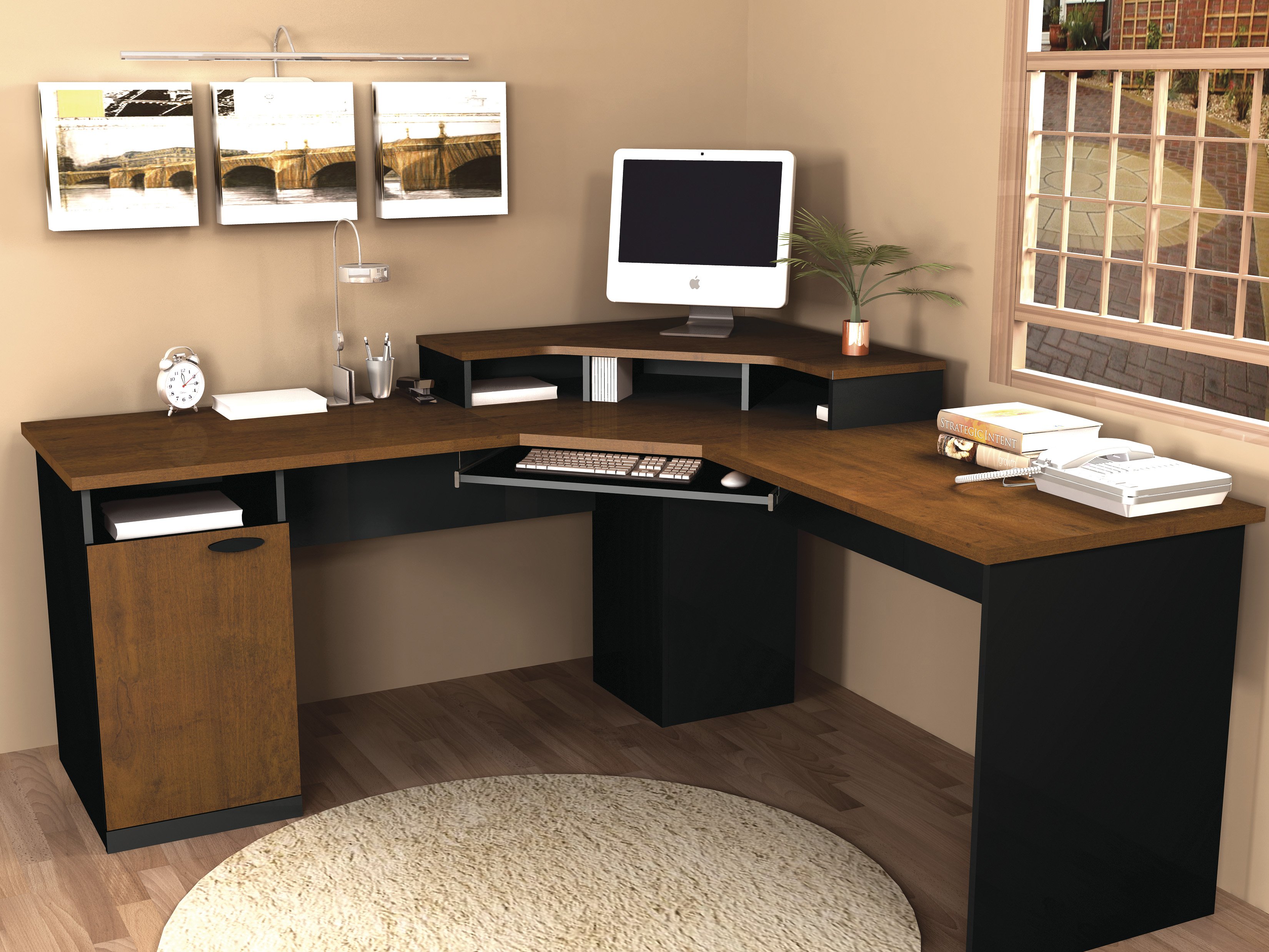 Угол стола. Компьютерный стол «Corner Desk». Угловой компьютерный стол. Компьютерный сетап. Угловой письменный стол.