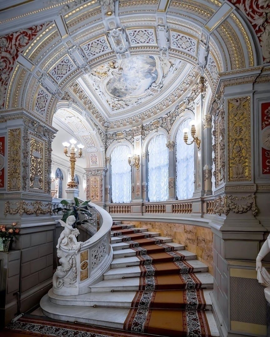 Лестницы дворцов Англии 17-18 века