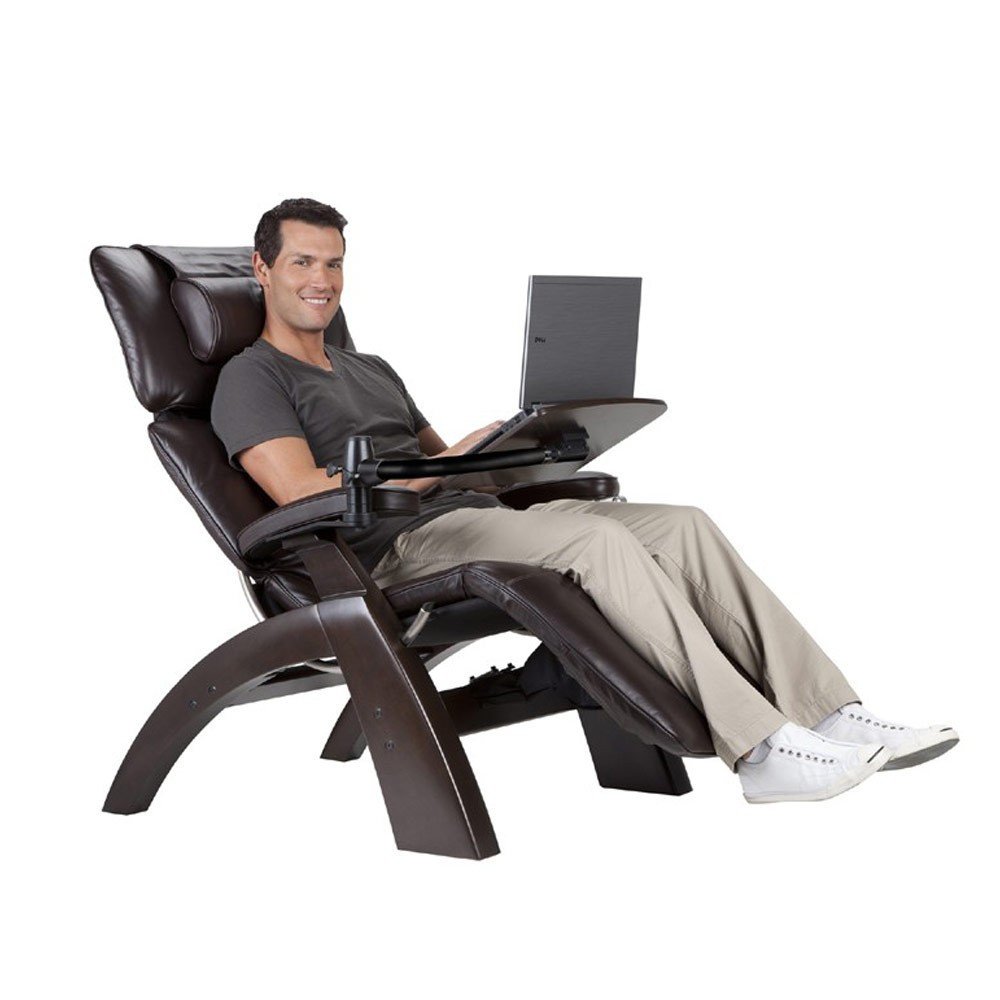 массажное кресло с подставкой для ноутбука
