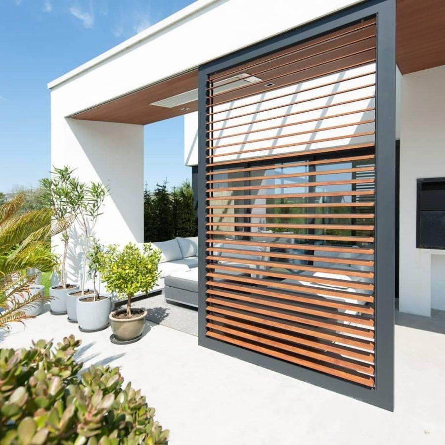 Рулонные шторы на дверной проем