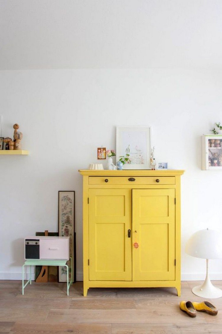 Мебель желтого цвета