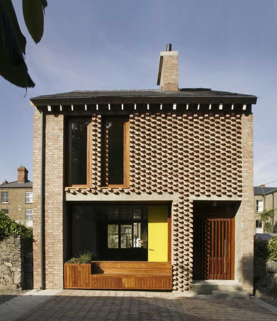 Кирпичный дом