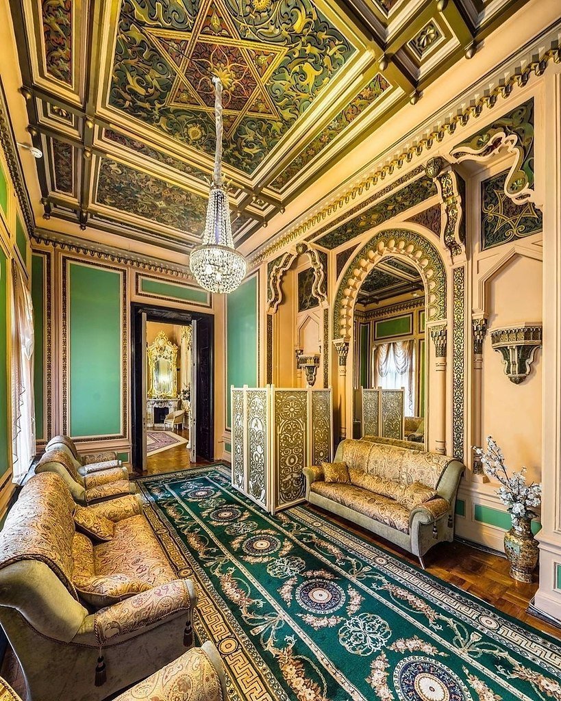 Дворец - Luxury