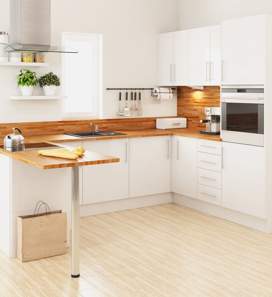 Кухонный гарнитур белый с деревянной столешницей фото