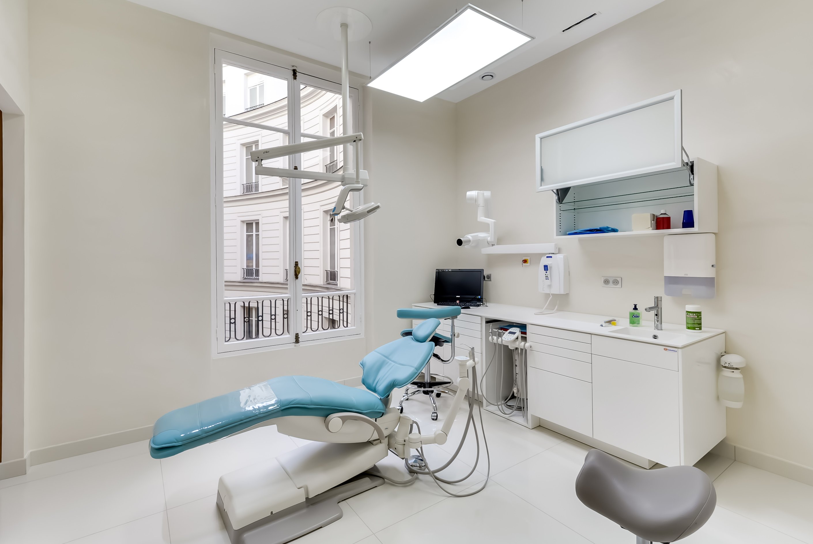 Кабинет стоматолога хирурга