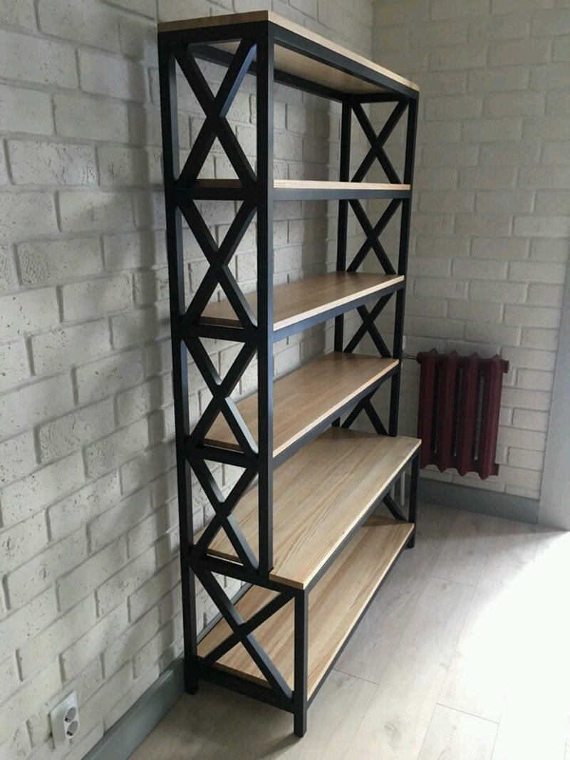 Сварной стеллаж в стиле лофт