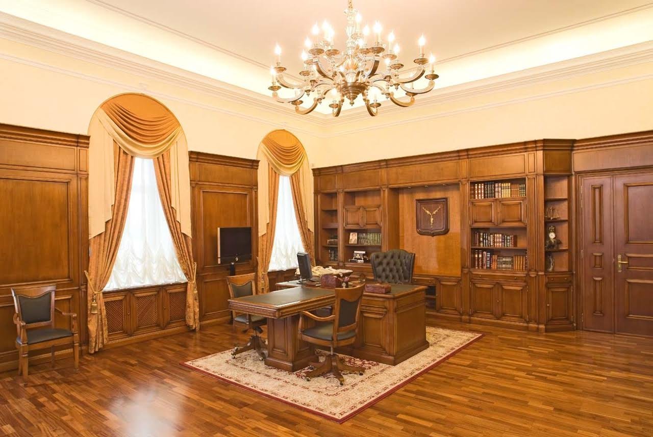 кабинет путина в кремле фото