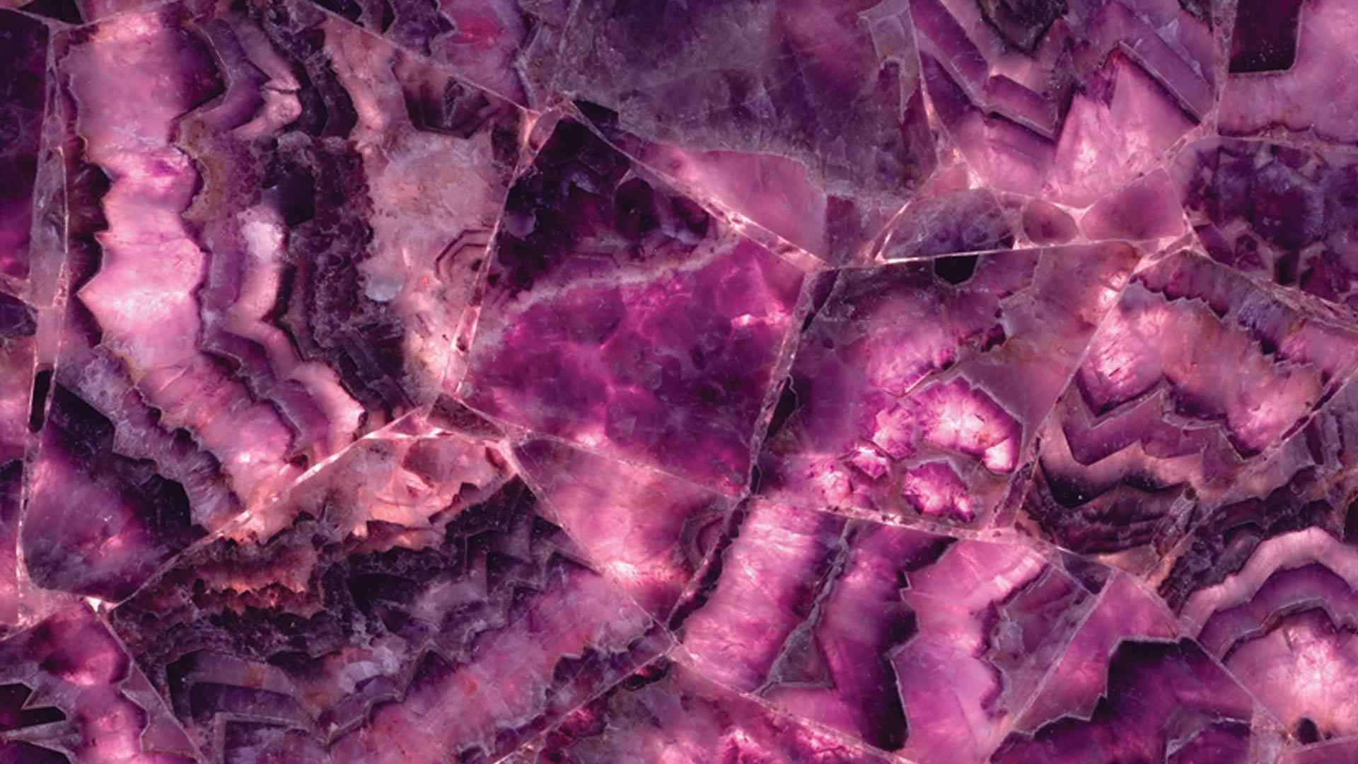 Фиолетовый мрамор