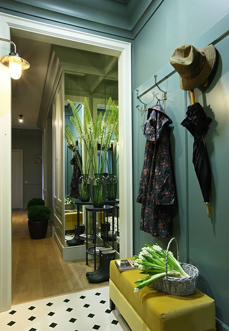 Зеленая прихожая интерьер