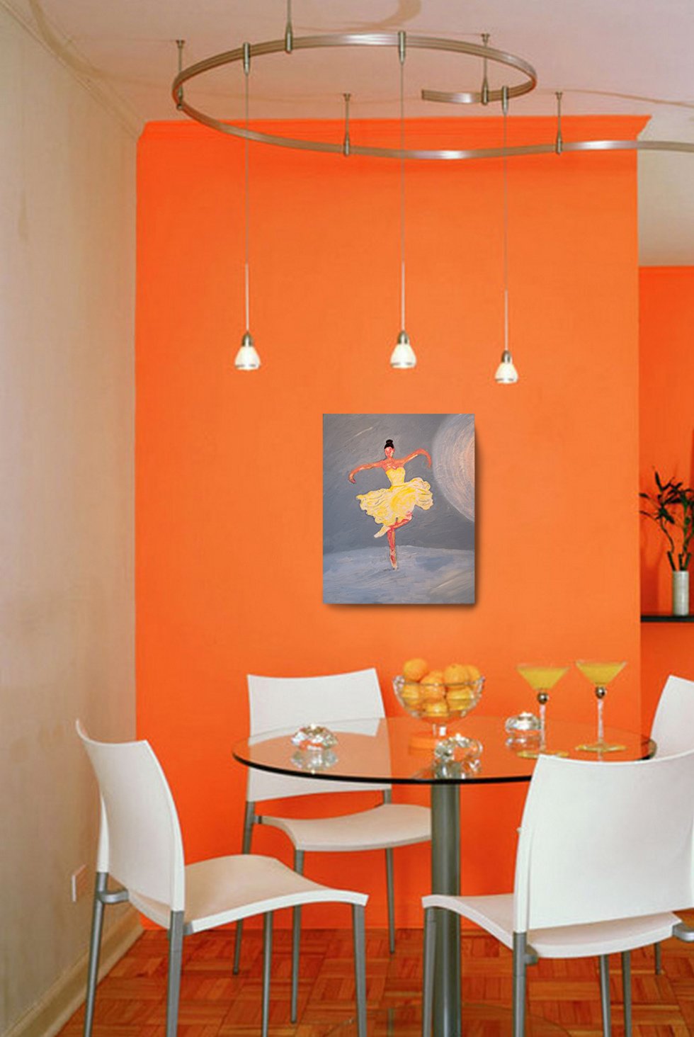 Апельсиновый цвет стен