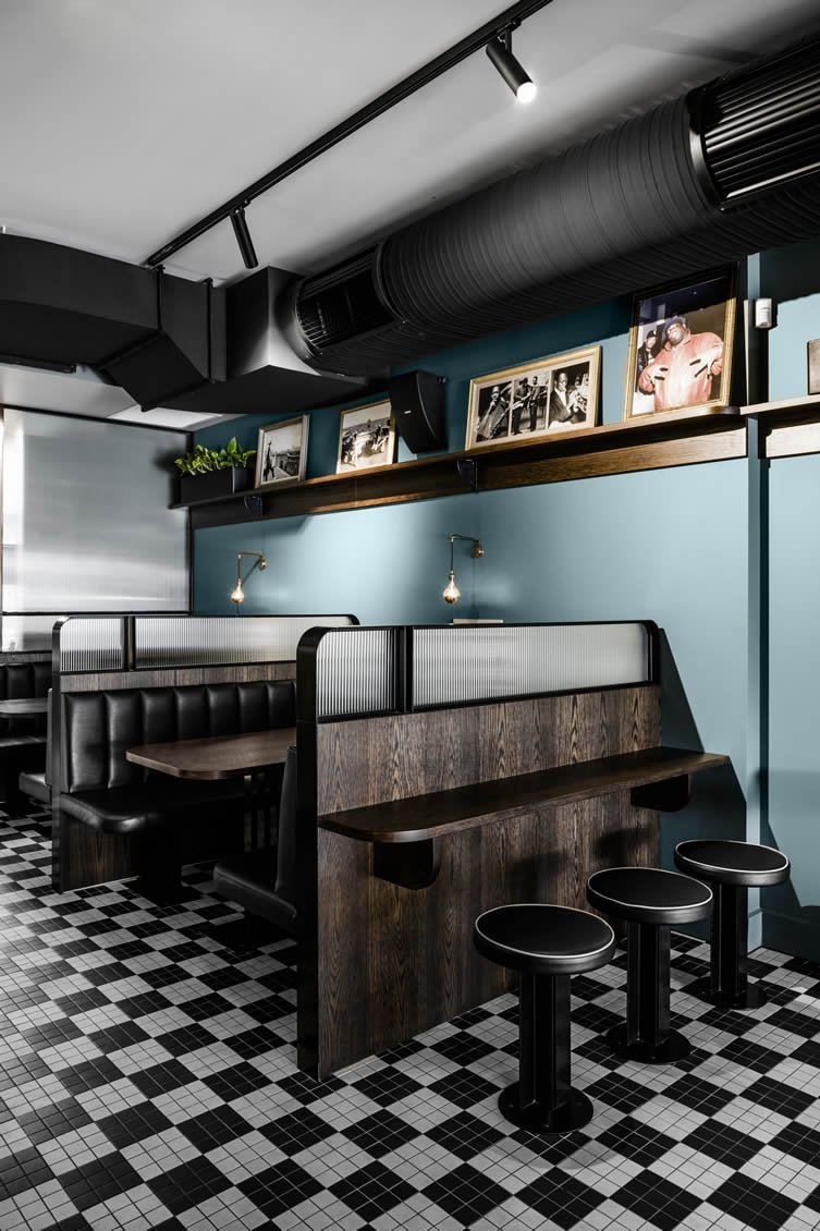 Мини кофейня в стиле лофт