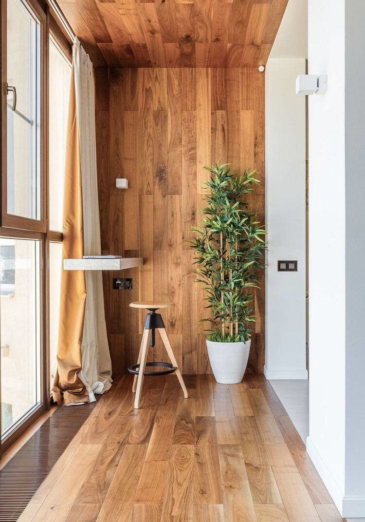 Отделка балкона ламинатом стены