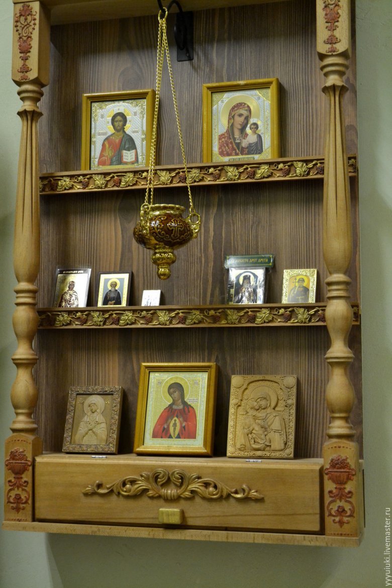 Полка для икон дип 500х330с