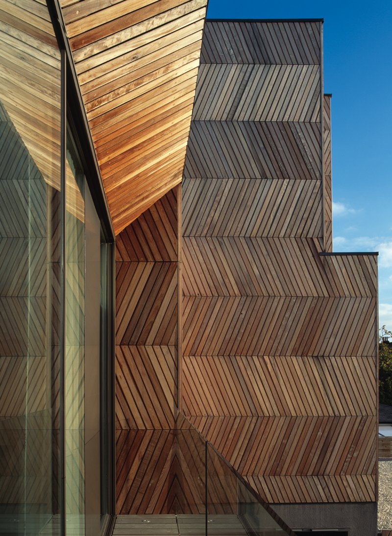 Необычные деревянные фасады