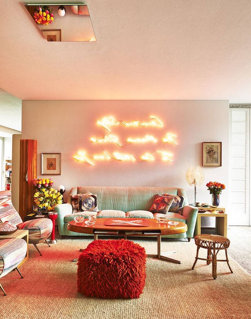 Комната в персиковых тонах