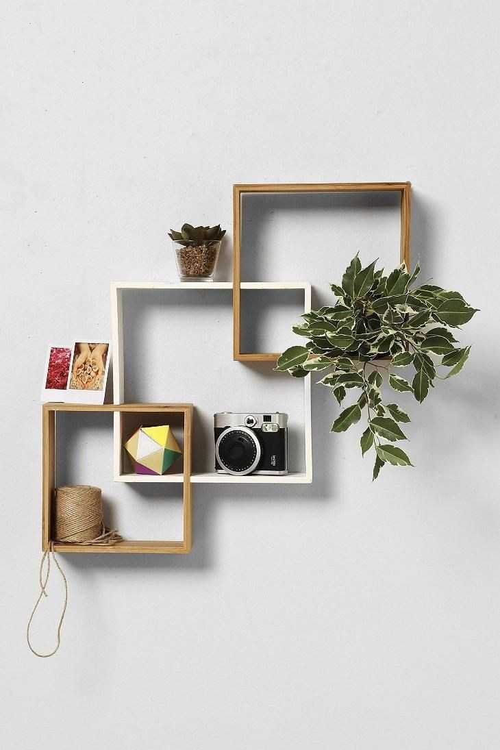 Полка из тамбурата ikea