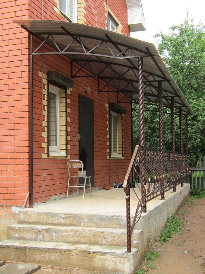 Крыльцо из поликарбоната