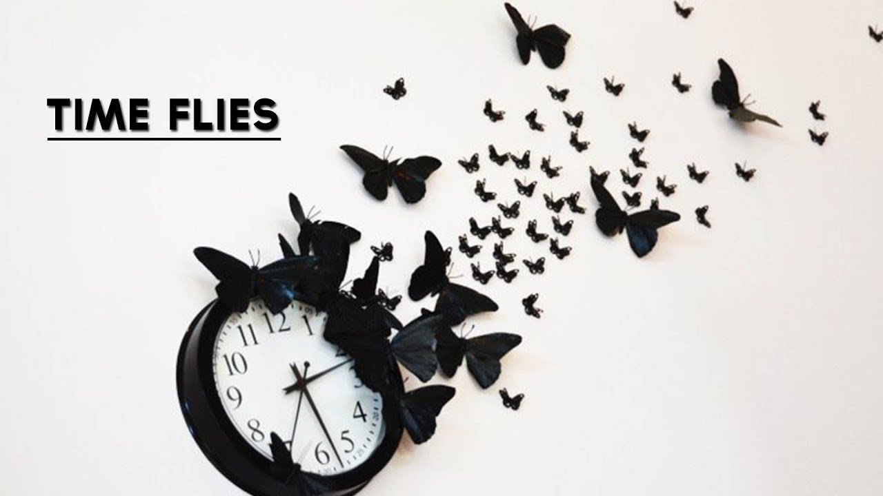 Часы с бабочками на стену