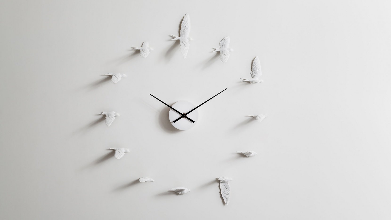 Время без идей. Часы swallow x от Haoshi. Haoshi_Design_swallow_x_Clock. Часы настенные. Часы настенные дизайнерские.