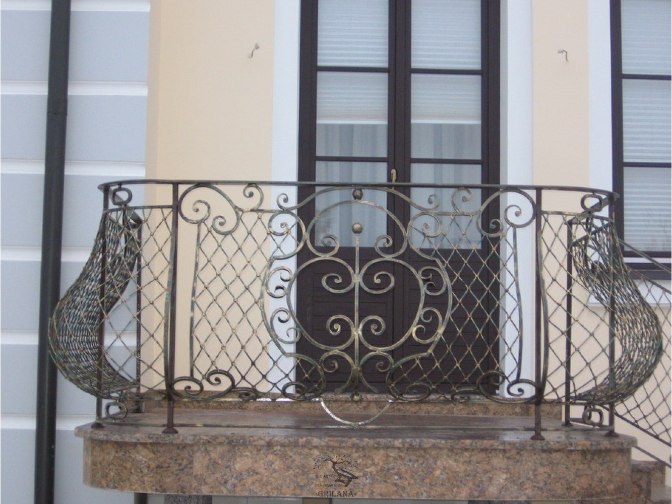 Кованые изделия балконные ограждения