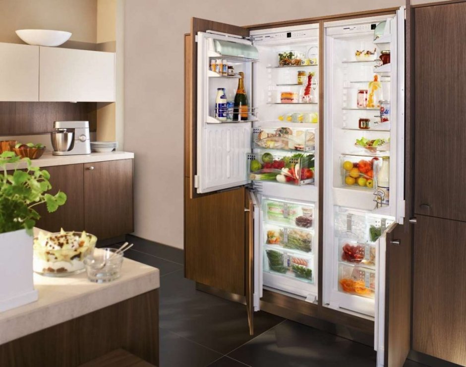 Встраиваемый холодильник Liebherr SBS 57i2