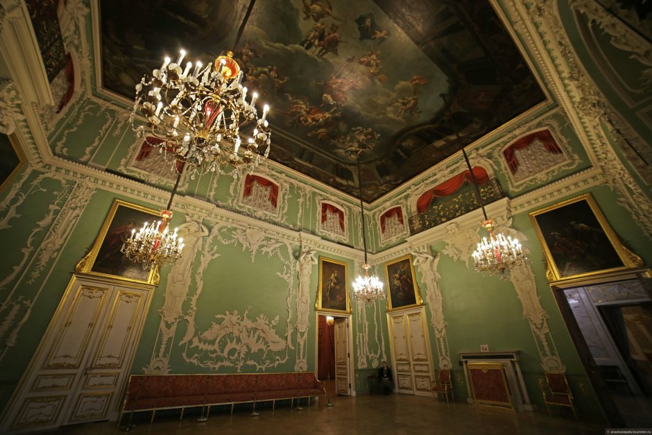 Шуваловский дворец Санкт-Петербург стиль
