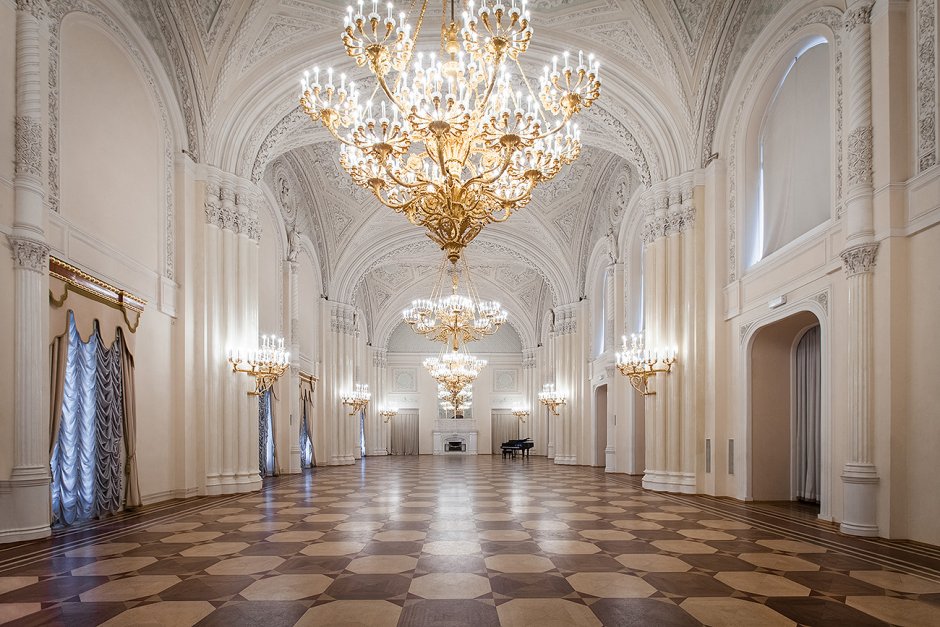 Мраморный зал мраморного дворца