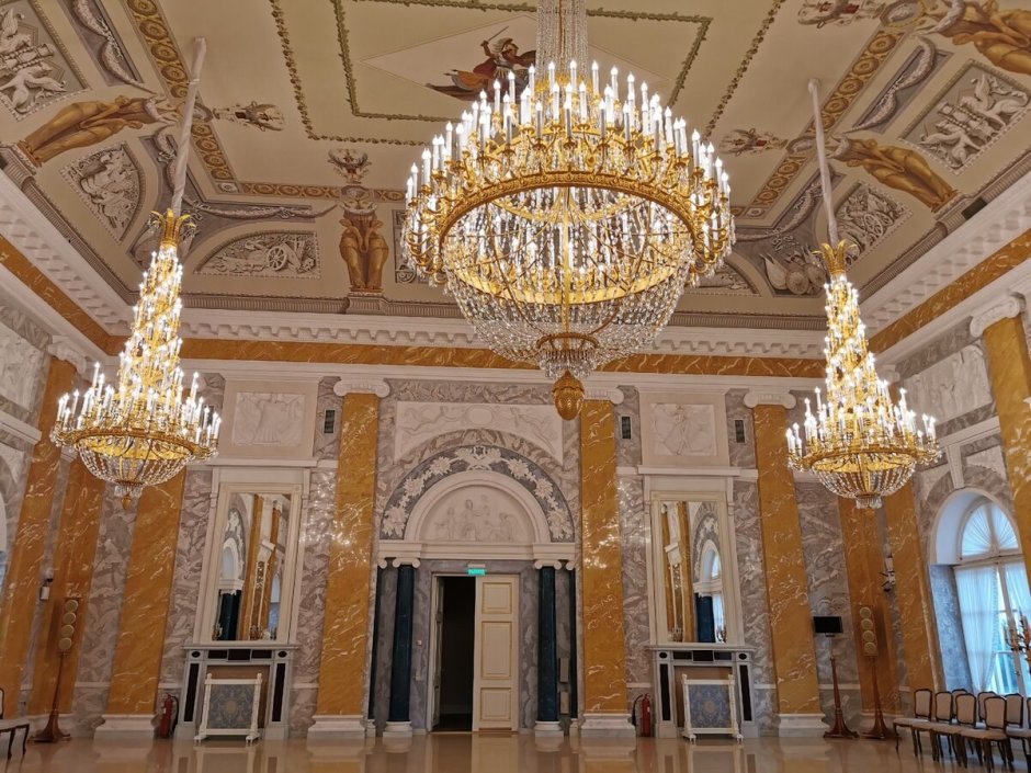 Шереметевский дворец желтая гостиная