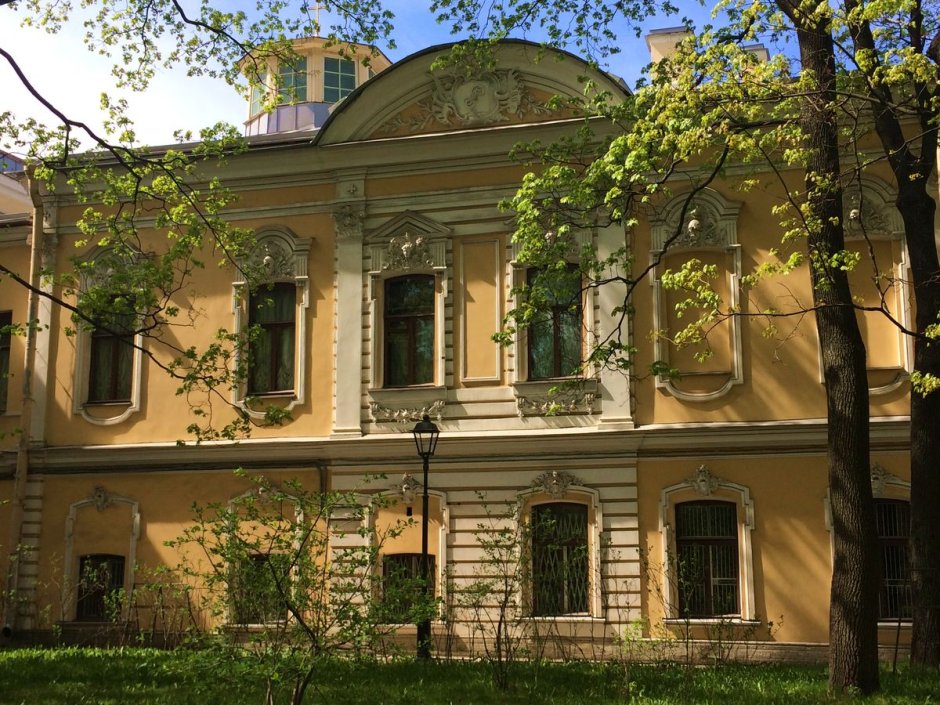 Столовая в Кусково 18 век