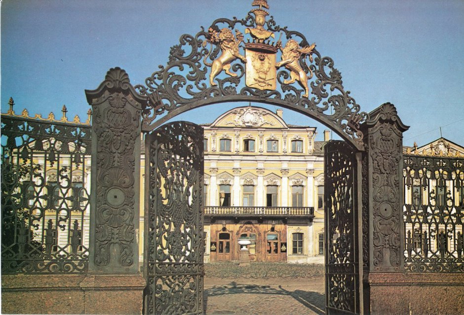 Буфетная Екатерининского дворца