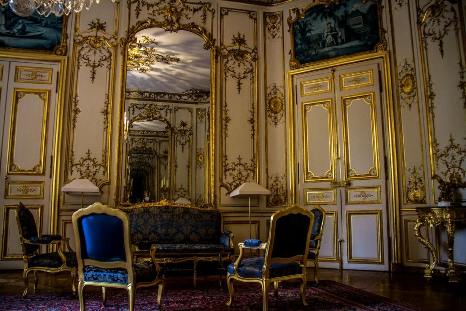 Букингемский дворец внутри спальня королевы