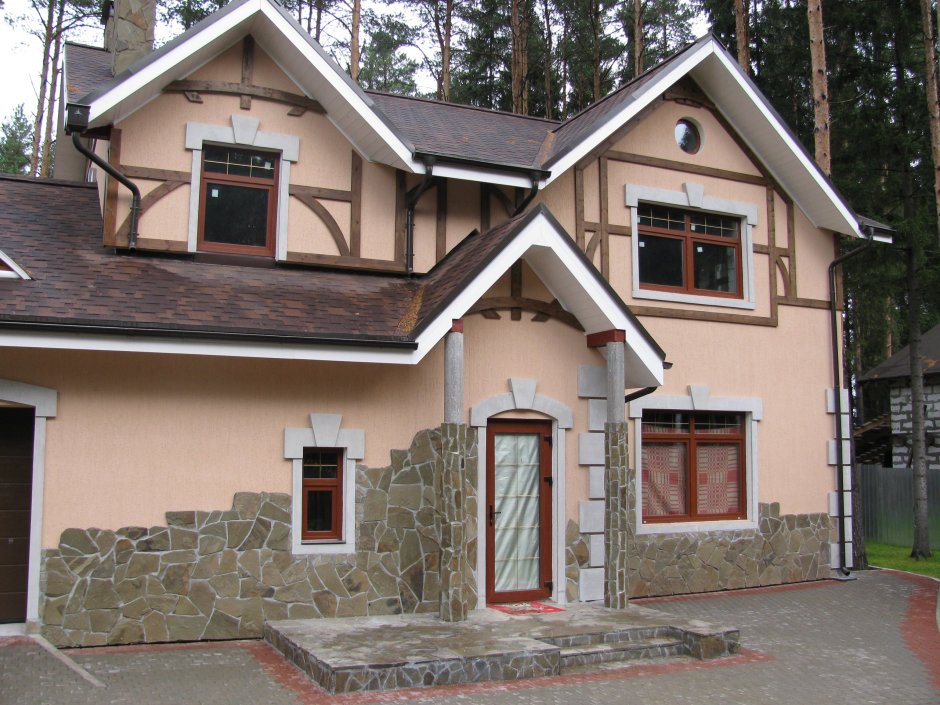 Оригинальный фасад дома своими руками