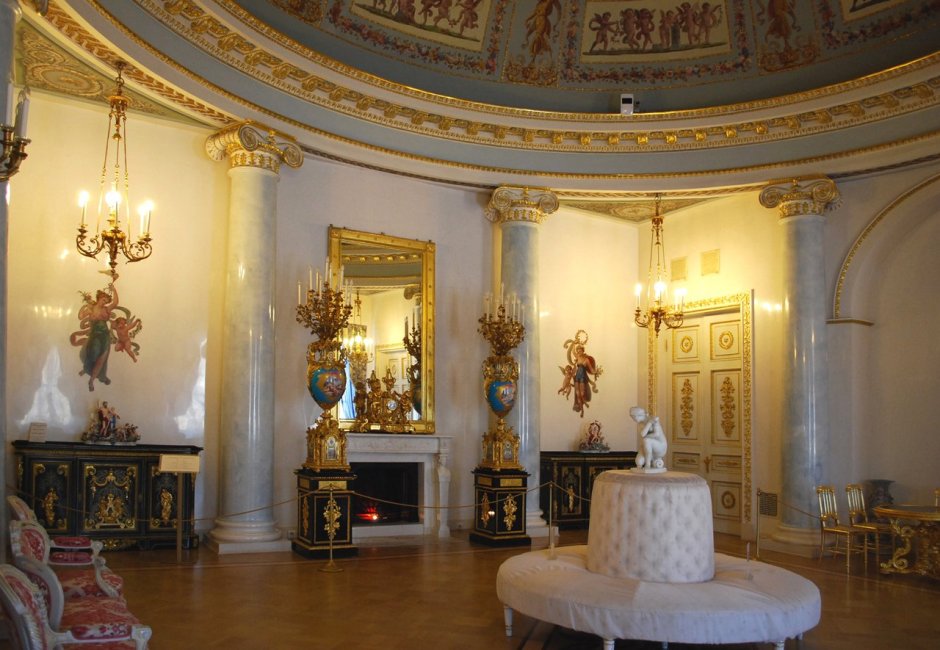 Юсуповский дворец в Санкт-Петербурге внутри