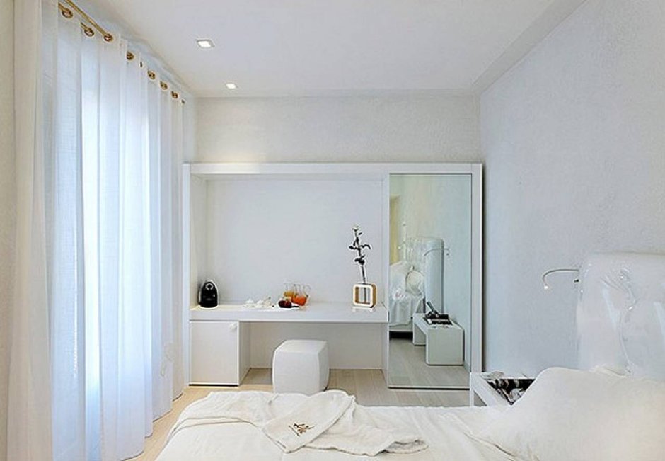 Бюджетный ремонт в белых тонах