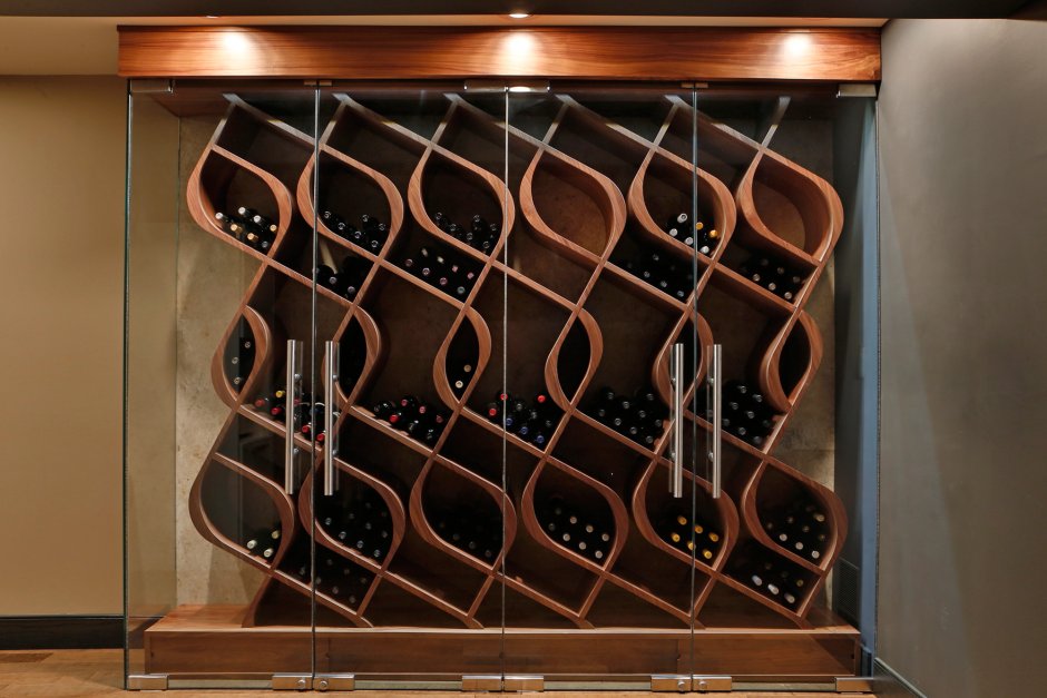 Шкаф стеллаж для винных бутылок