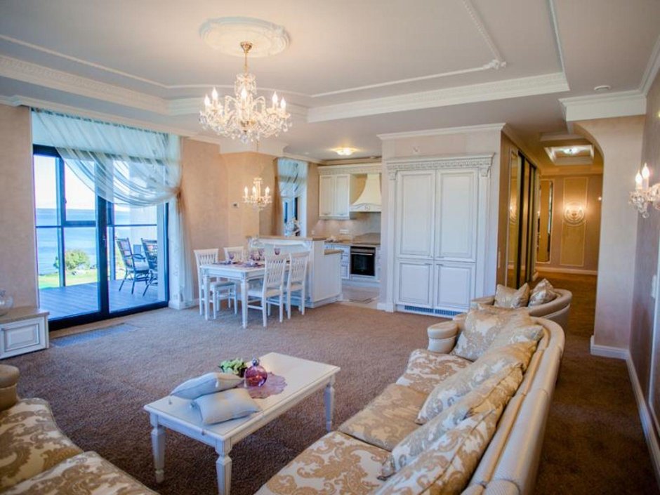 Настольная лампа Maytoni Lolita arm305-22-w