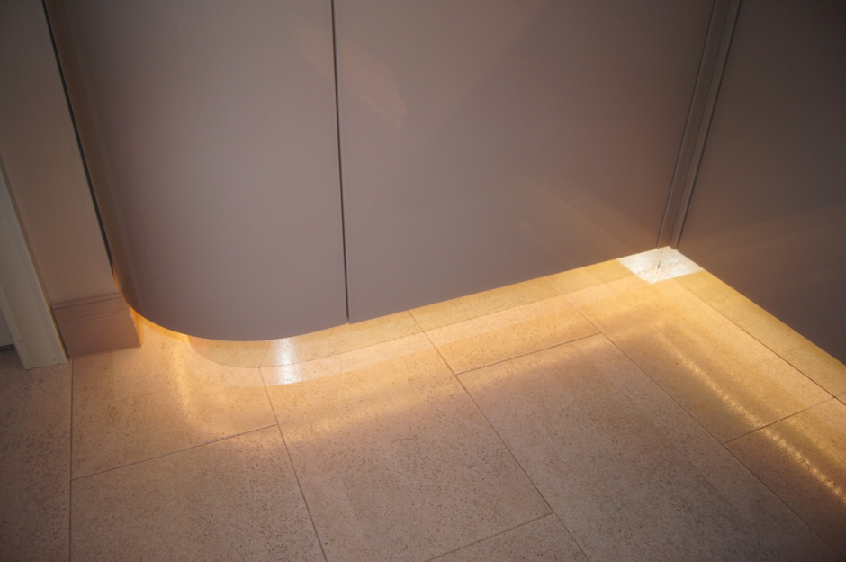 Плинтус Инвизибл