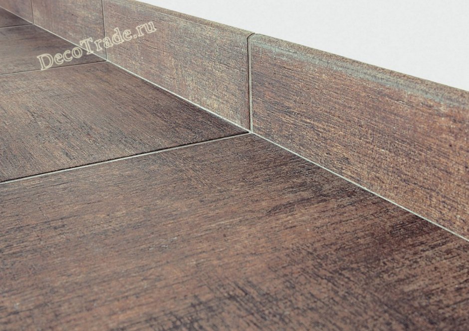 Плинтус напольный Põrandaliist MDF 18x80x2440mm valge Sile,Höövelliist