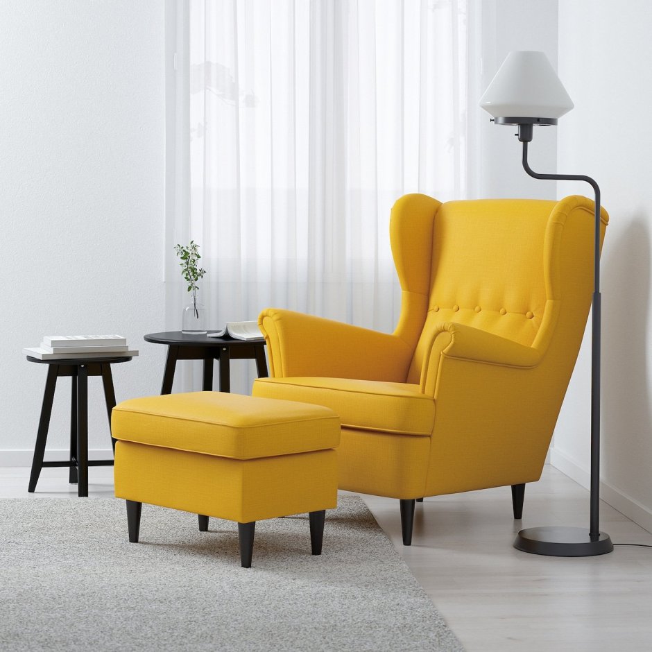 Желтое кресло для двоих