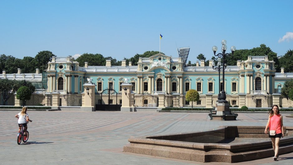 Мариинский дворец ремонт фасада