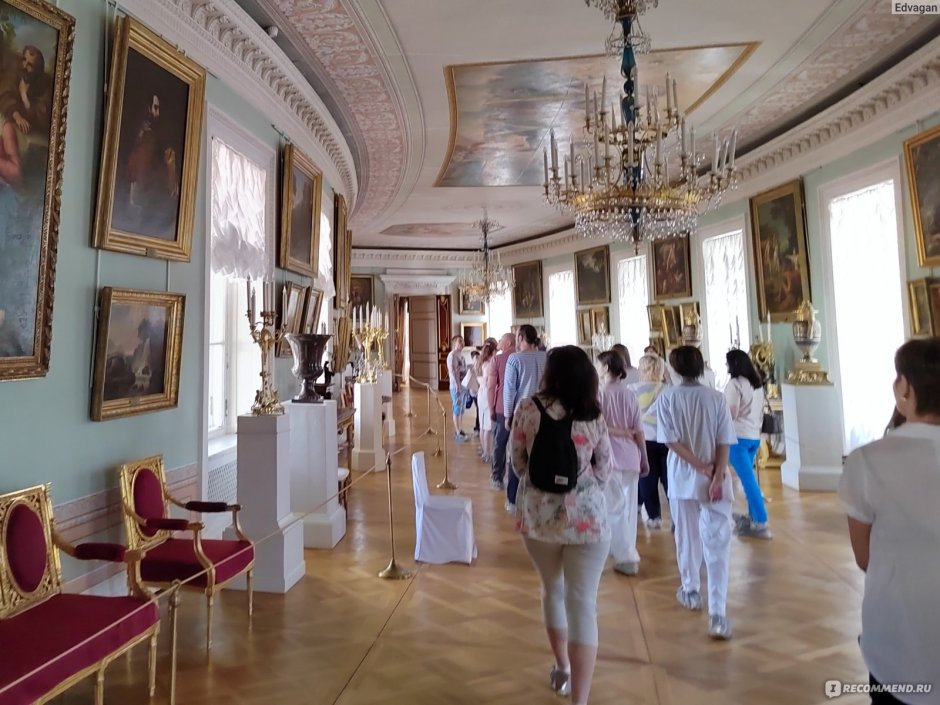 Павловский дворец в Санкт-Петербурге парадная спальня