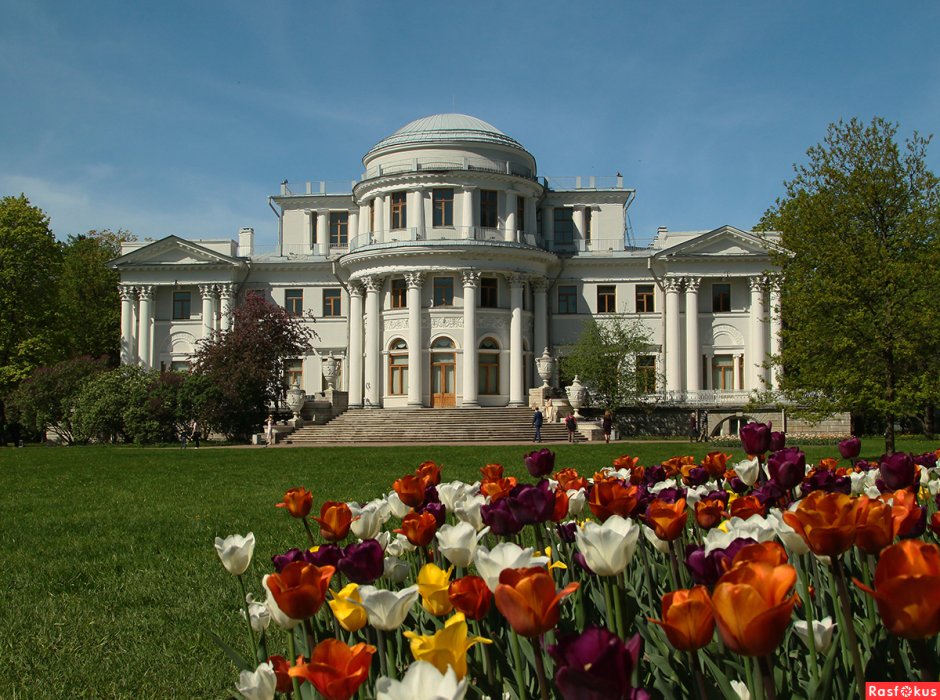 Елагин дворец в Санкт-Петербурге
