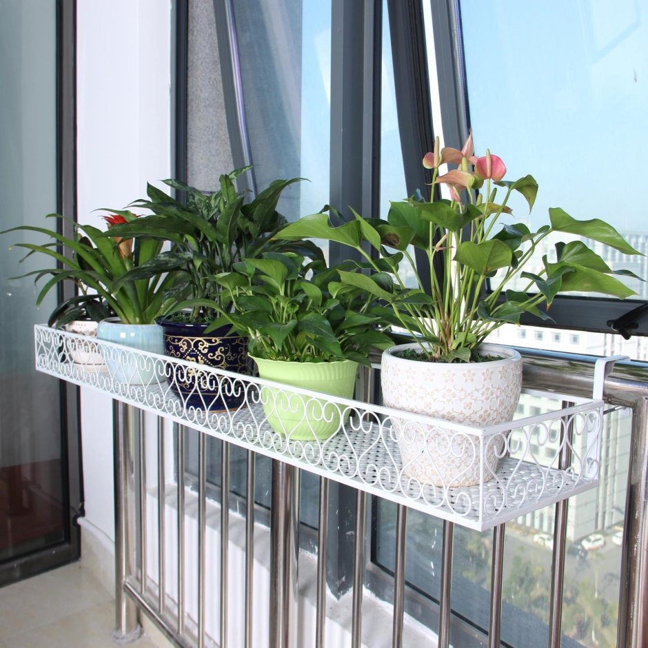 Подвесные горшки для цветов на балкон