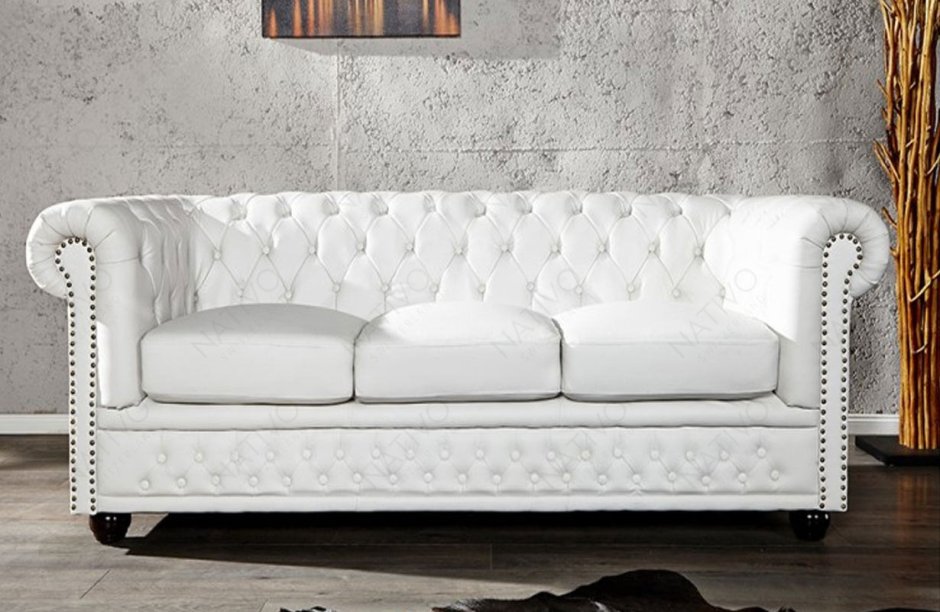Белый диван ретро