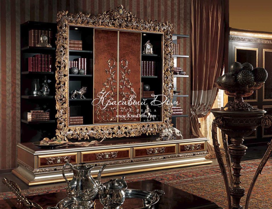 Винтажная стенка в гостиную