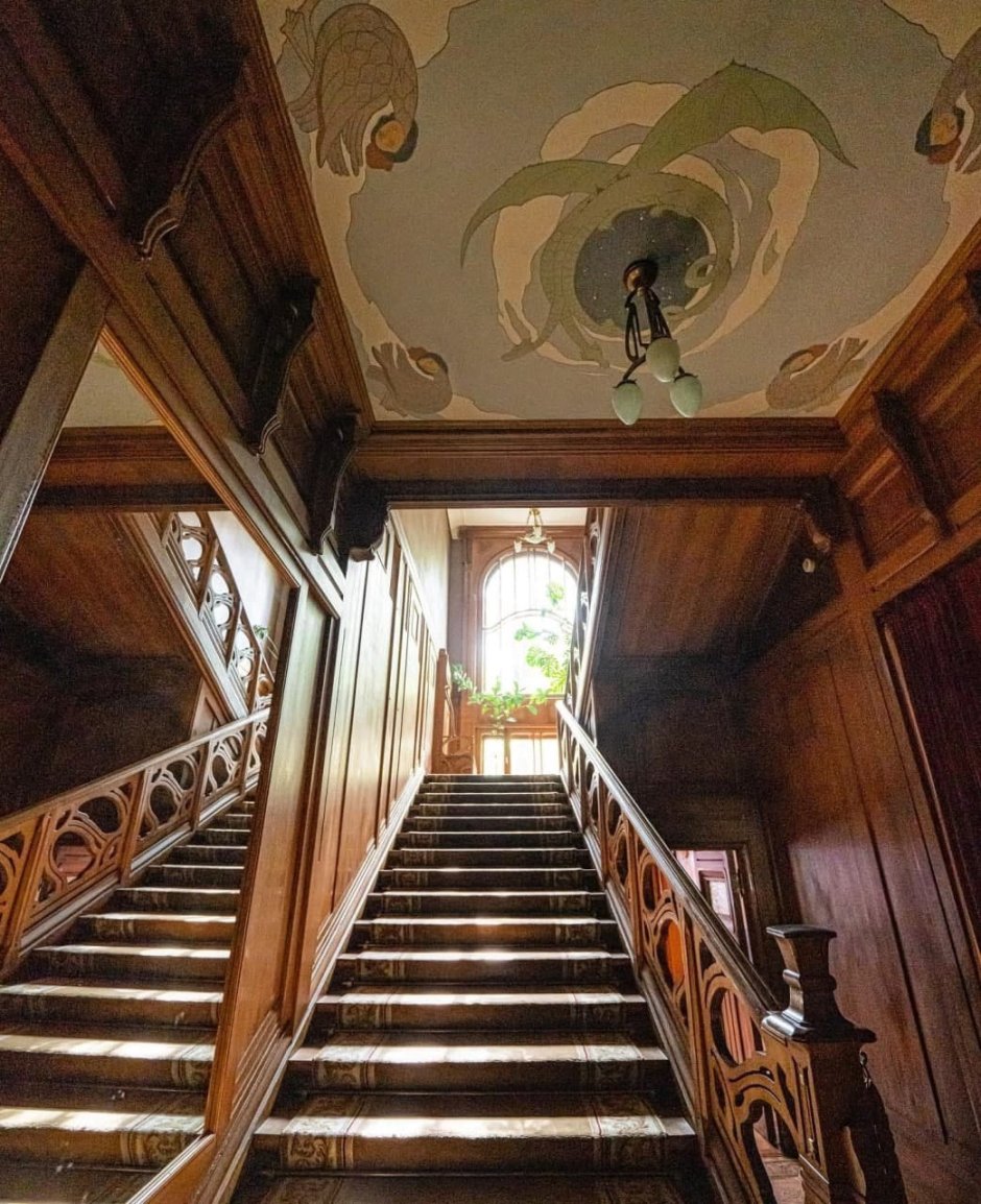 Интерьер особняка 19 века Англия Холл
