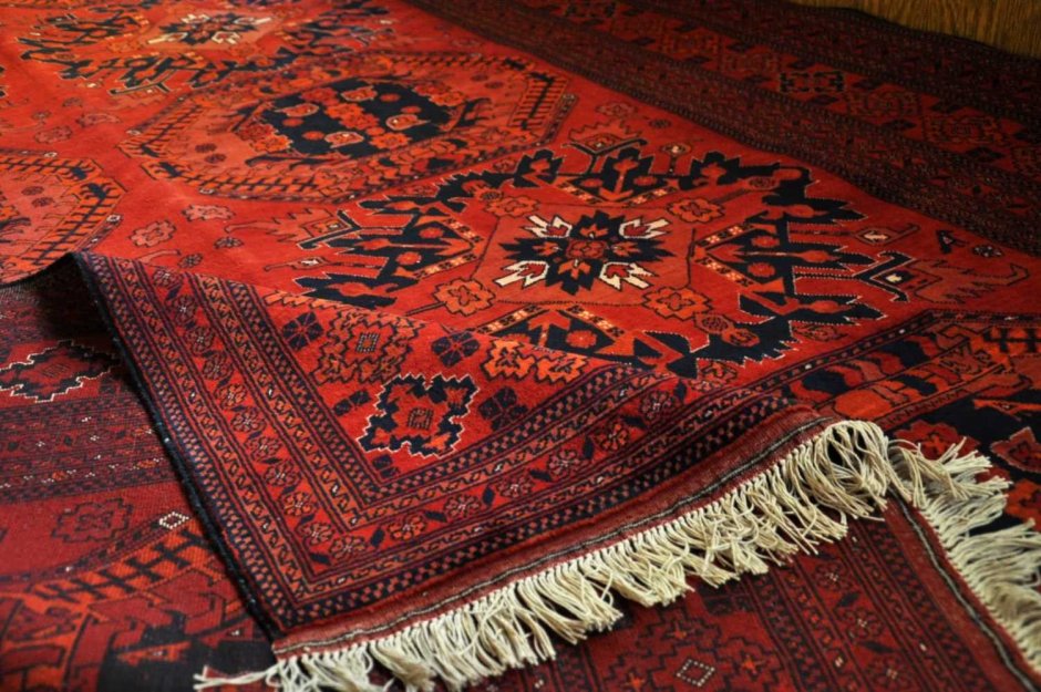 Туркменские ковры из шерсти