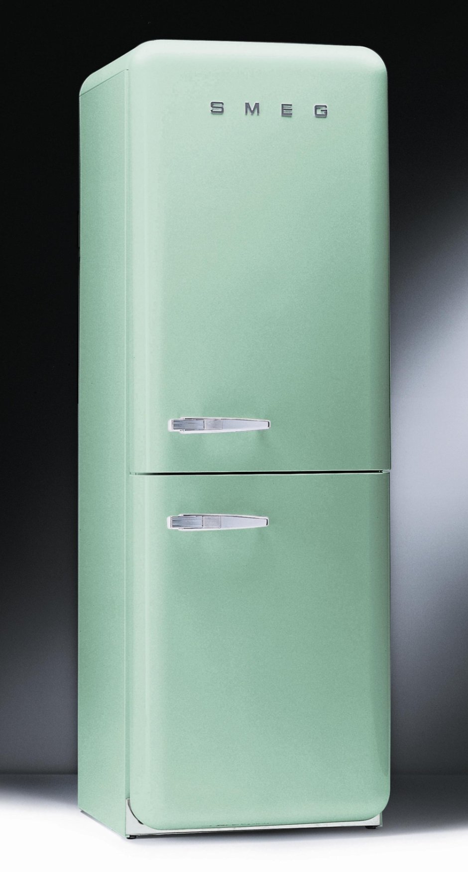 Холодильник Смег ретро зеленый